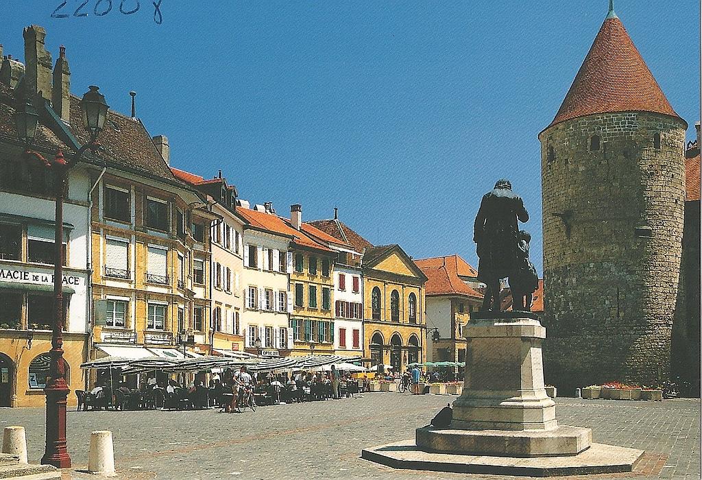 Postcards 22008 Yverdon-les-Bains (VD) Le Monument