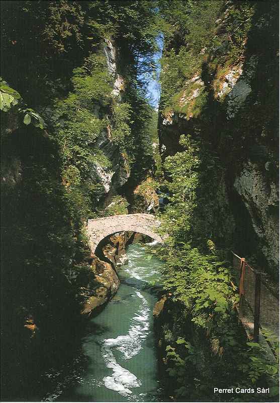 Postcards 12x17cm 40133 Gorges de l'Areuse