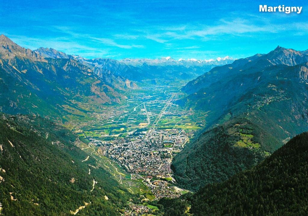 Postcards 28588 Martigny